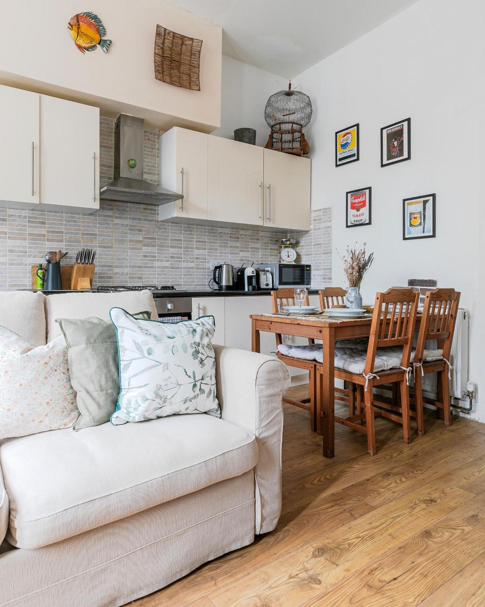 Arty Escape In Central London - Zone 2 Экстерьер фото