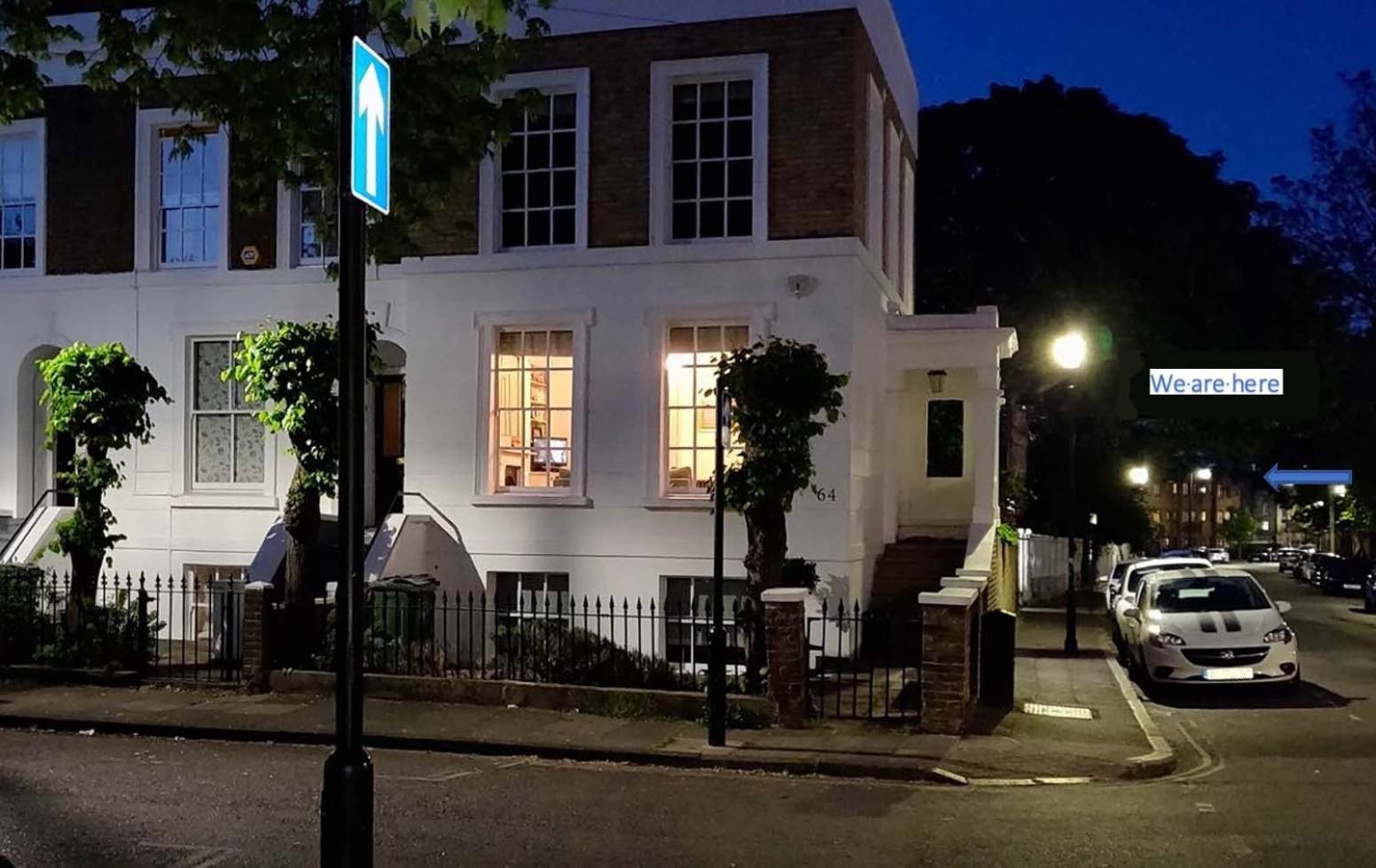 Arty Escape In Central London - Zone 2 Экстерьер фото